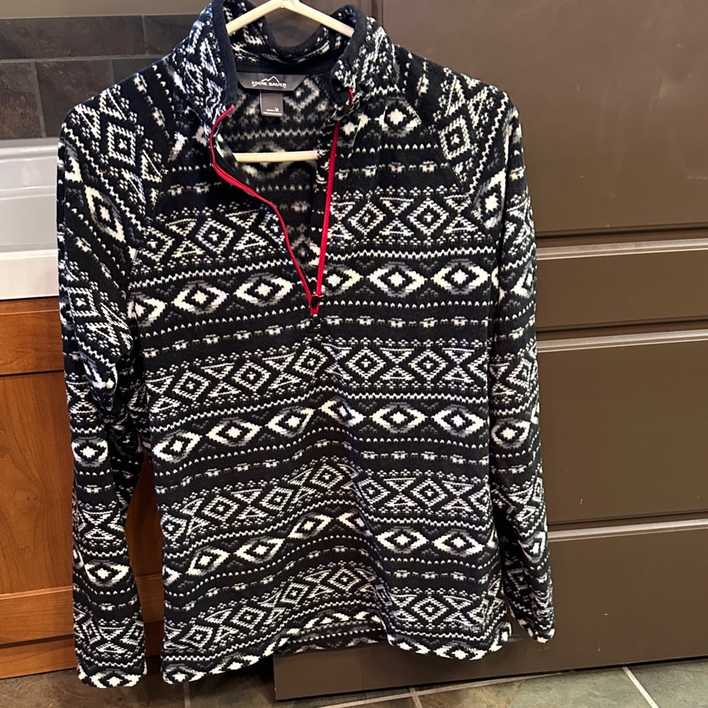 Women's light weight fleece Eddie Bauer